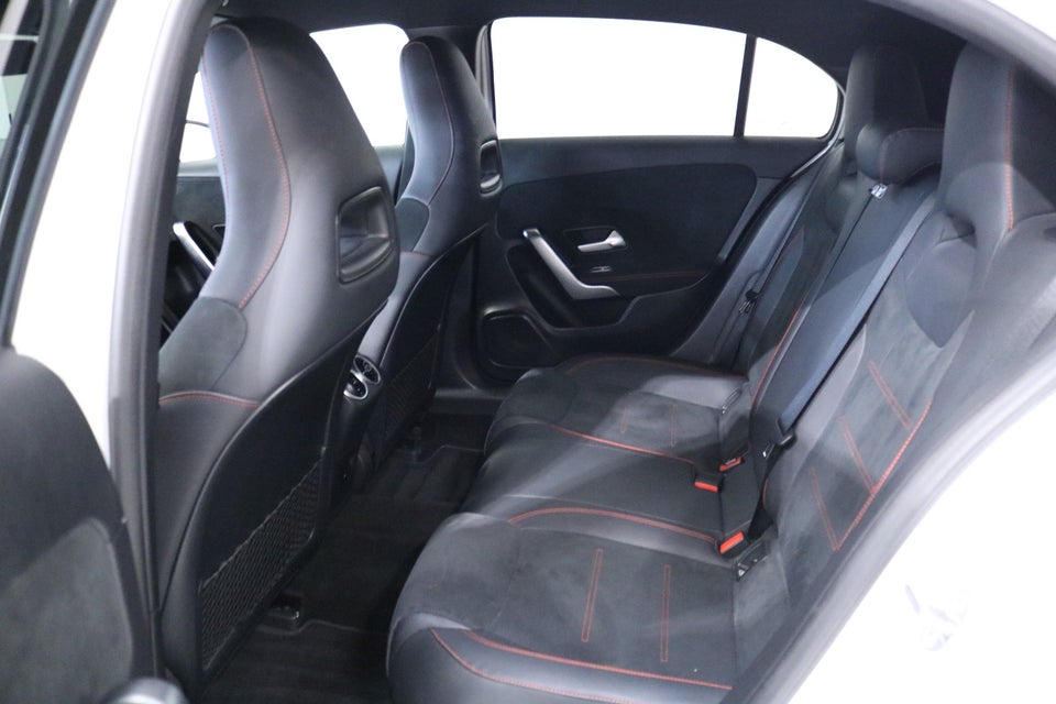 Mercedes A200 1,3 AMG Line aut. 5d