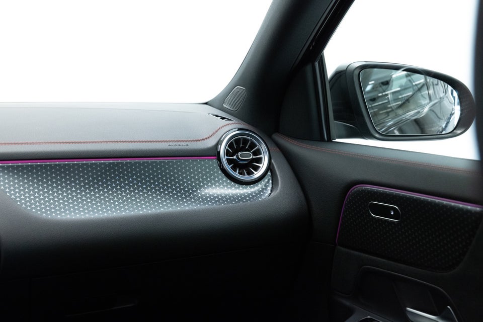 Mercedes EQA350 AMG Advance Plus 4Matic 5d