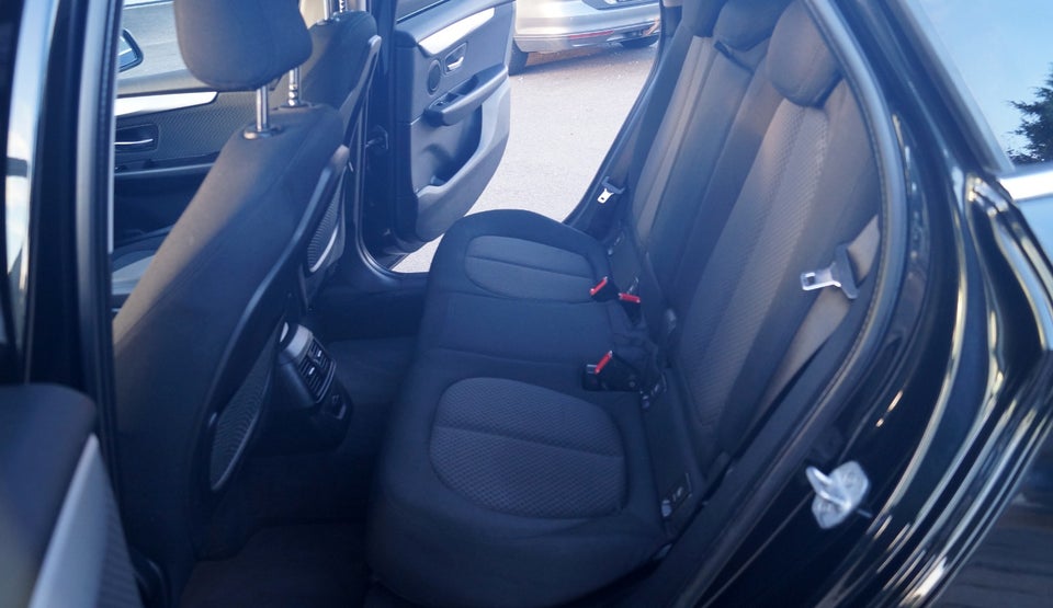 BMW 218i 1,5 Active Tourer Advantage aut. 5d