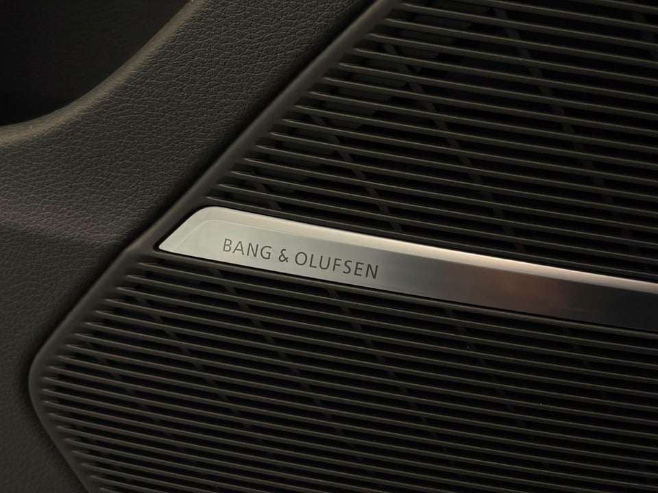 Audi Q7 55 TFSi e S-line quattro Tiptr. 5d