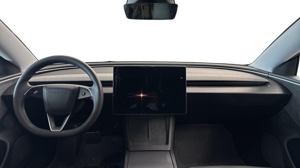 Tesla Model 3 Long Range AWD 4d