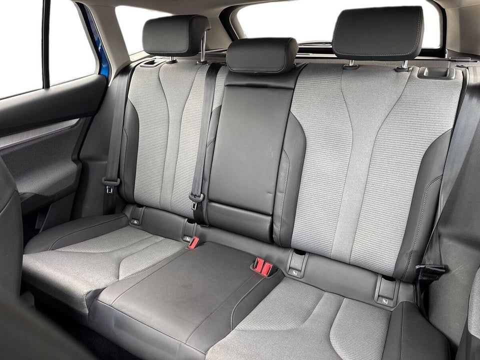 Skoda Enyaq 80 iV Loft 5d