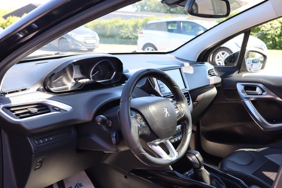 Peugeot 2008 1,6 BlueHDi 100 Allure 5d