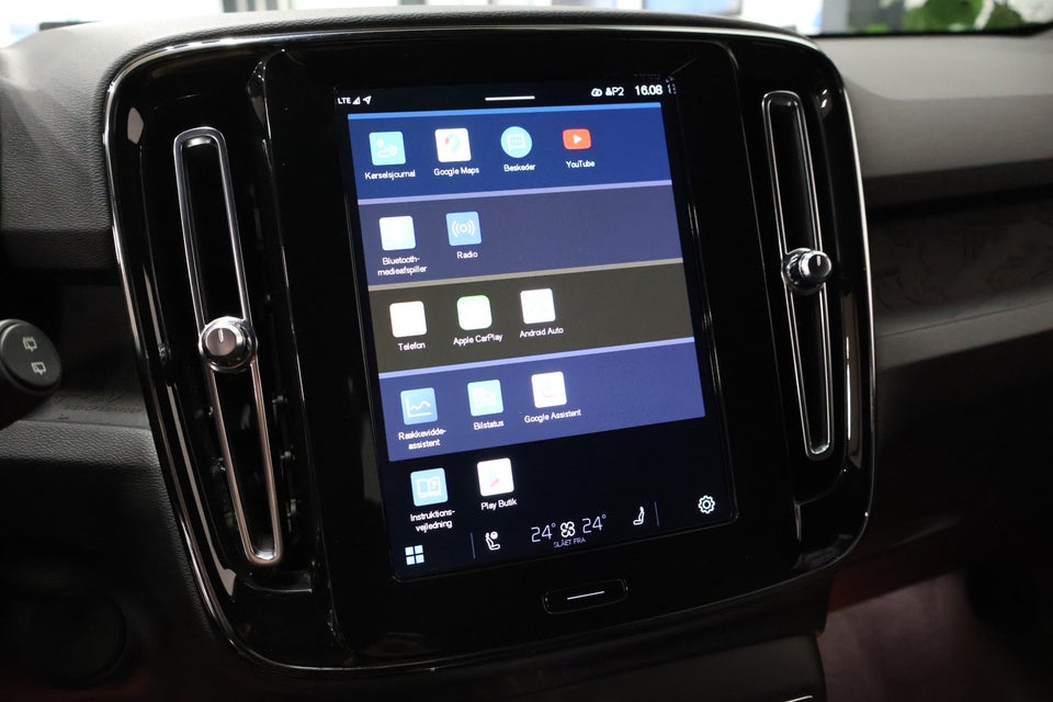 Volvo XC40 P6 ReCharge Core 5d