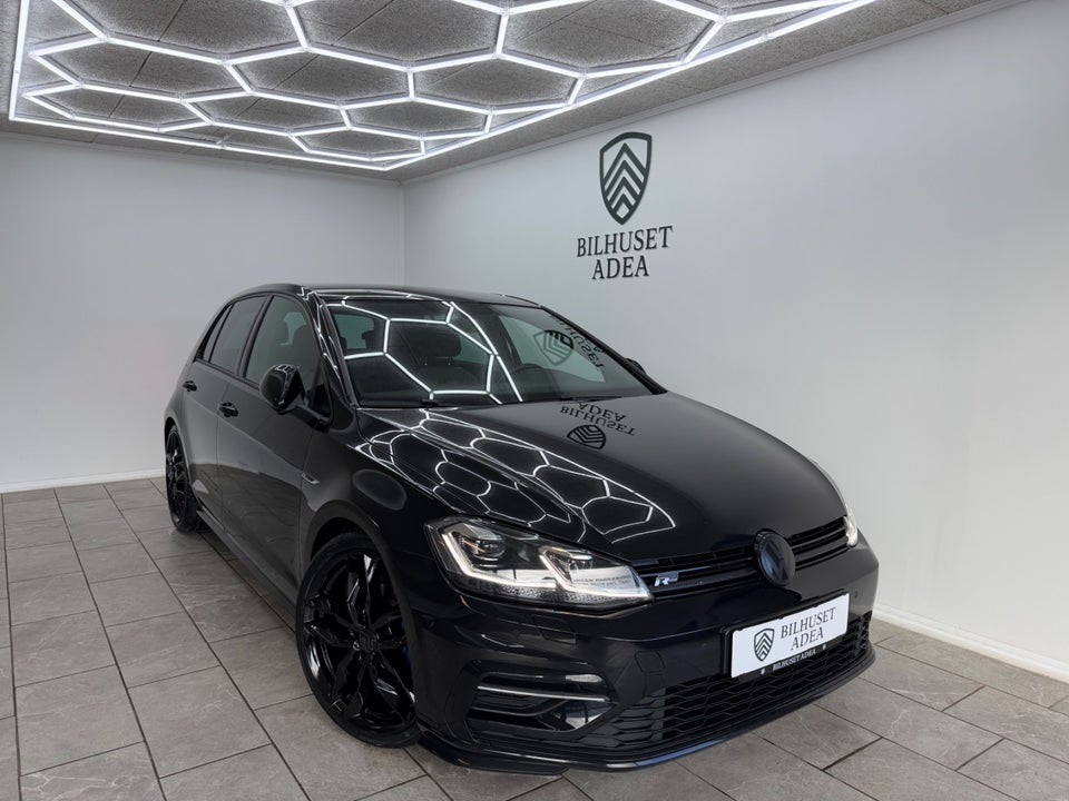 VW Golf VII 1,5 TSi 150 R-line DSG 5d
