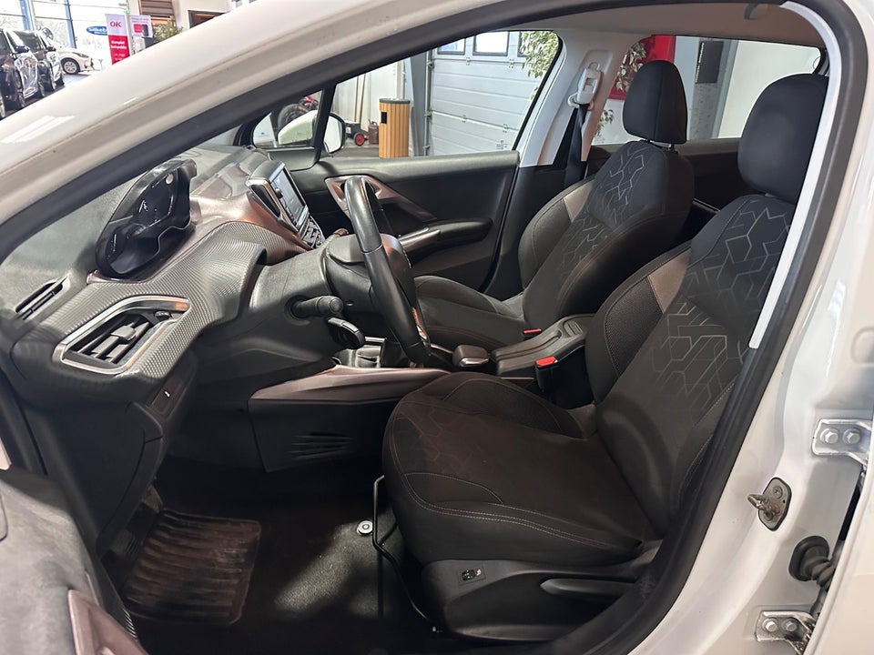 Peugeot 2008 1,4 HDi 68 Active Van 5d