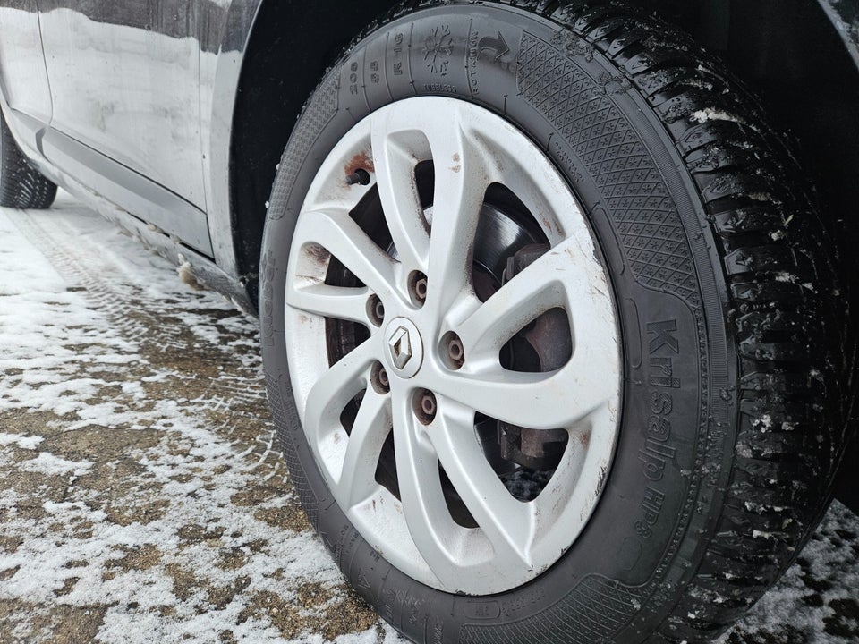 Renault Megane III 1,5 dCi 90 Expression 5d