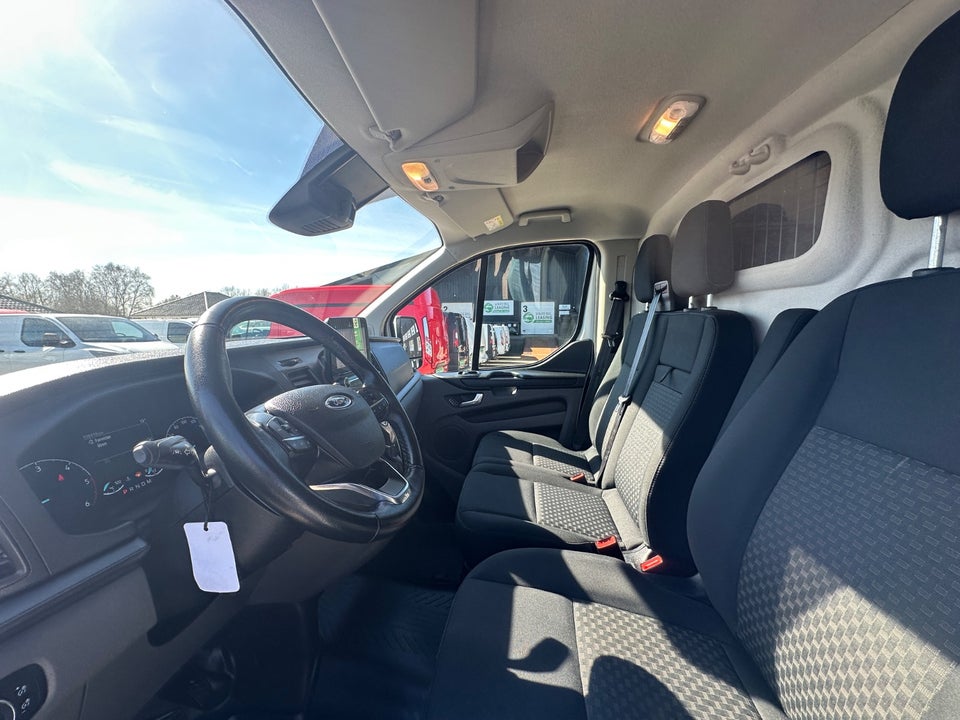 Ford Transit Custom 300 L2 2,0 TDCi 130 Trend aut.