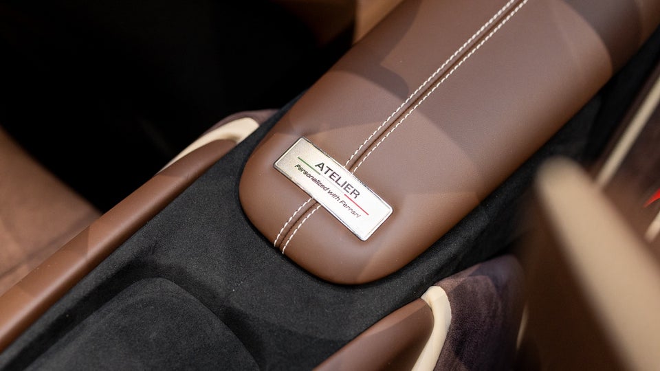 Ferrari Roma 3,9 Spider DCT 2d