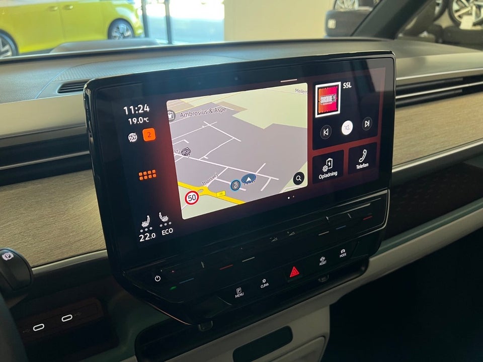 VW ID.Buzz 77 Pro SWB 5d