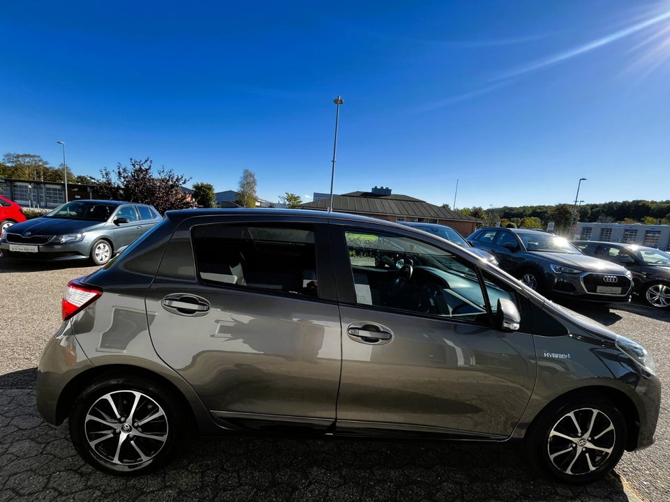 Toyota Yaris 1,5 Hybrid H2 e-CVT 5d