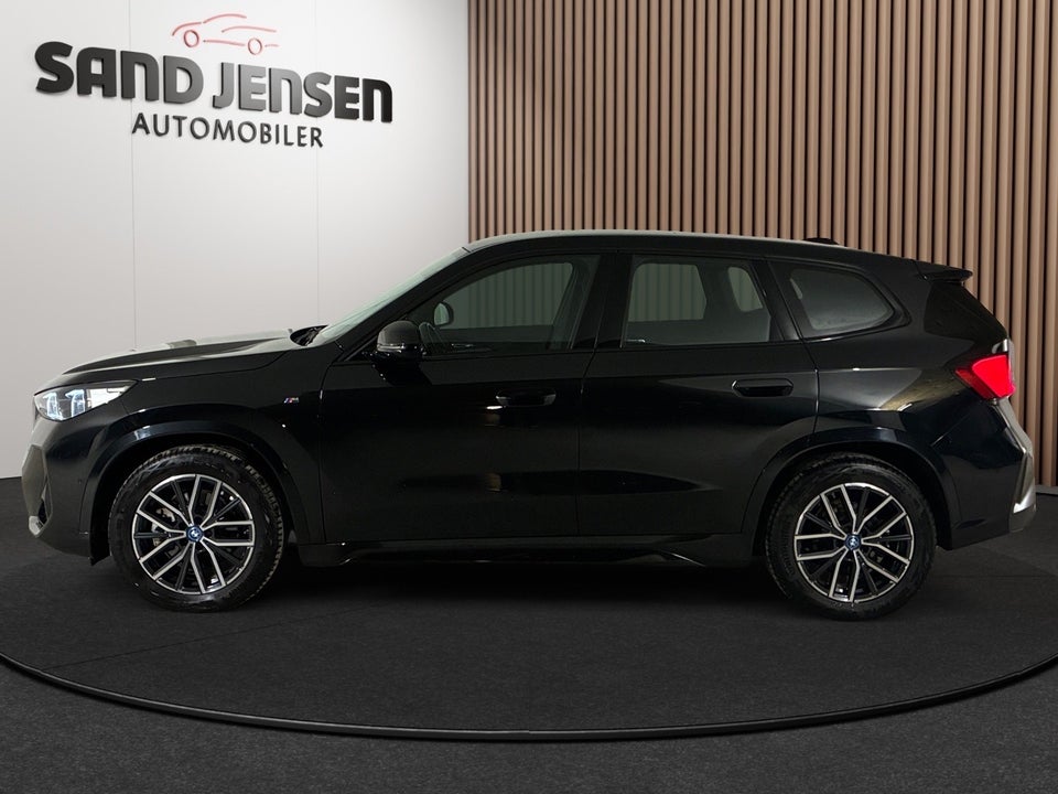 BMW iX1 xDrive30 M-Sport Premium 5d