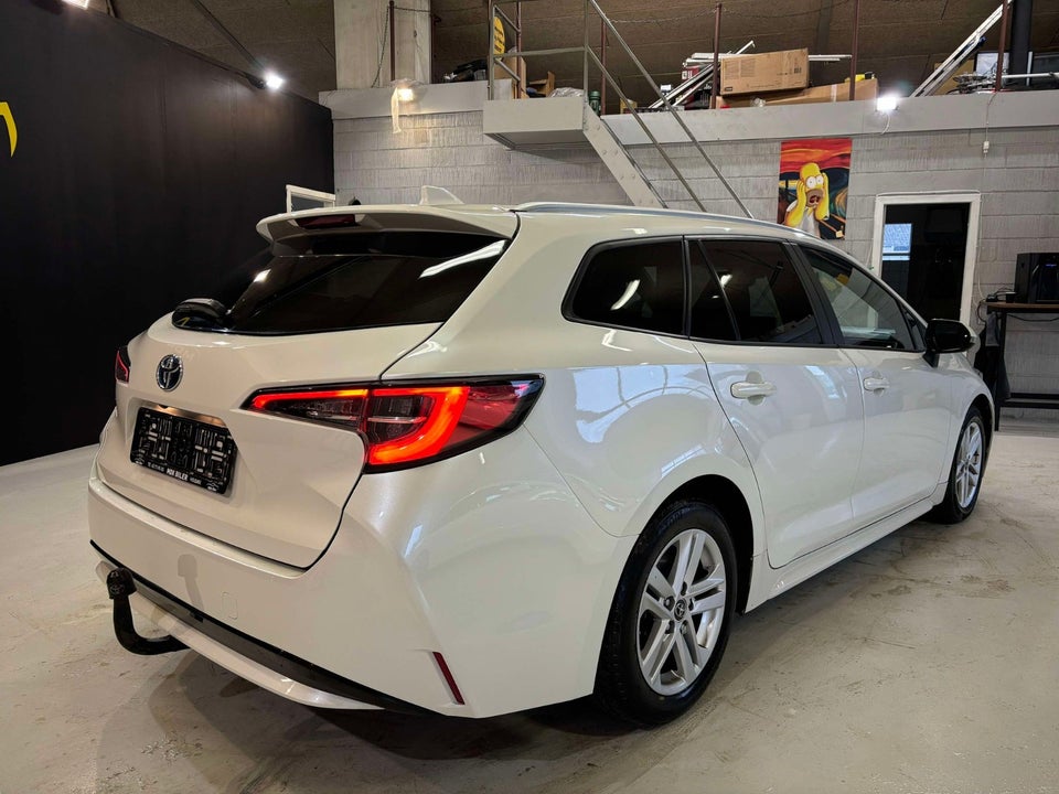 Toyota Corolla 1,8 Hybrid H3 Smart MDS 5d