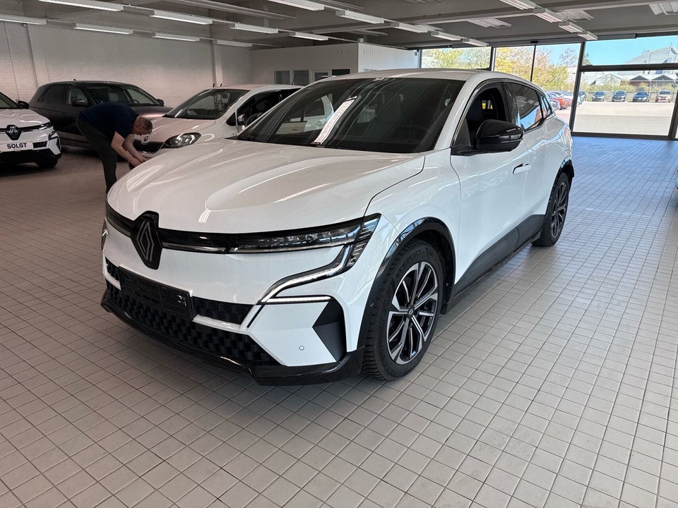 Renault Megane E-Tech 60 Techno 5d