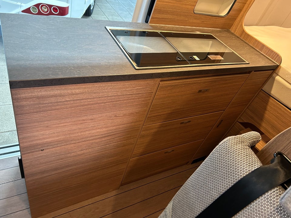 Weinsberg CaraBus 2,0 600 MQ aut. 3d