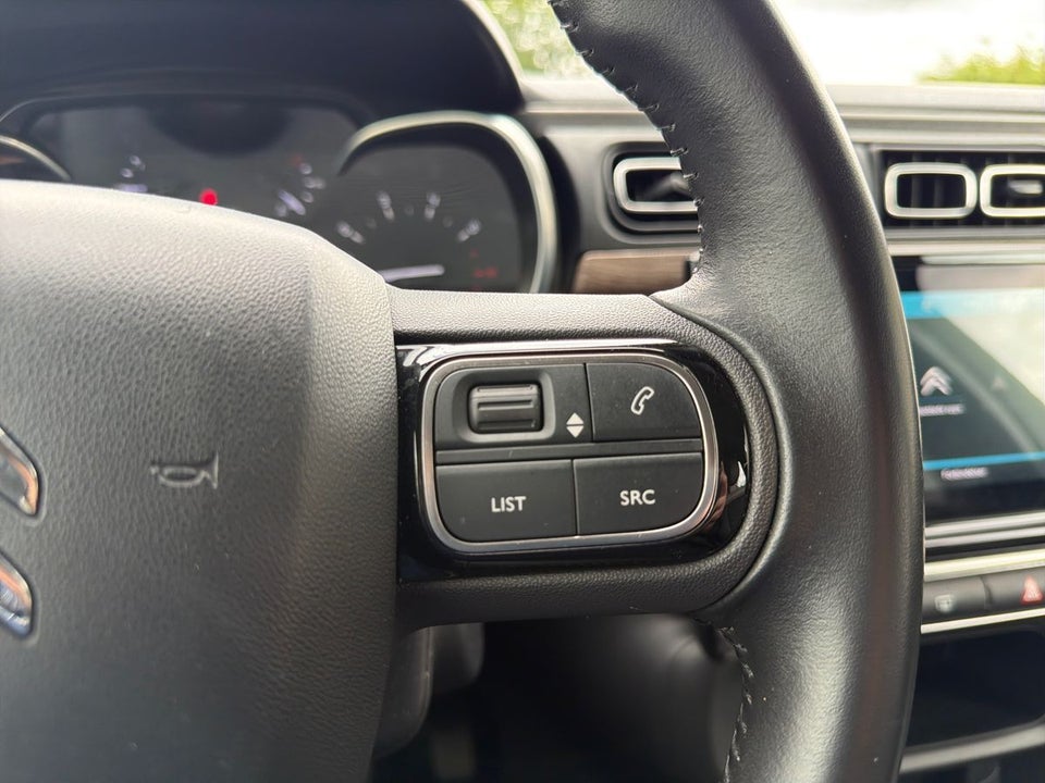 Citroën C3 1,2 PureTech 83 Shine Sport 5d
