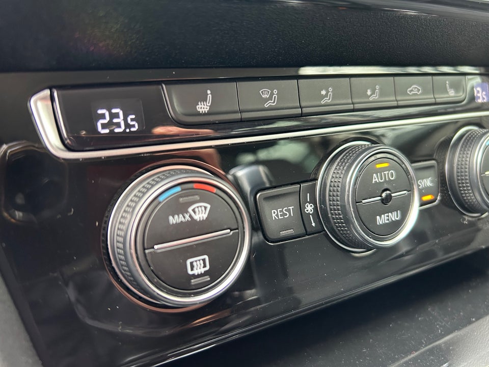 VW Passat 1,4 TSi 150 Highline+ Variant DSG 5d