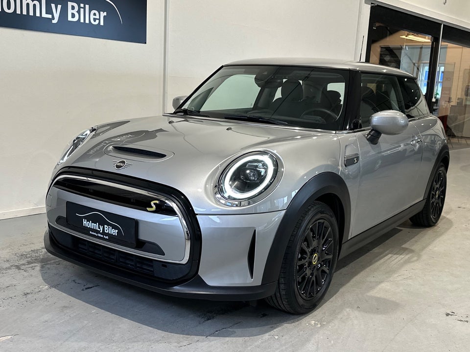 MINI Cooper SE Classic Trim 3d