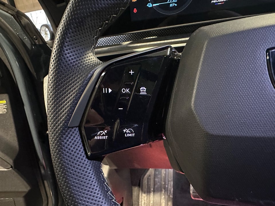 Peugeot e-5008 77 GT 7prs 5d