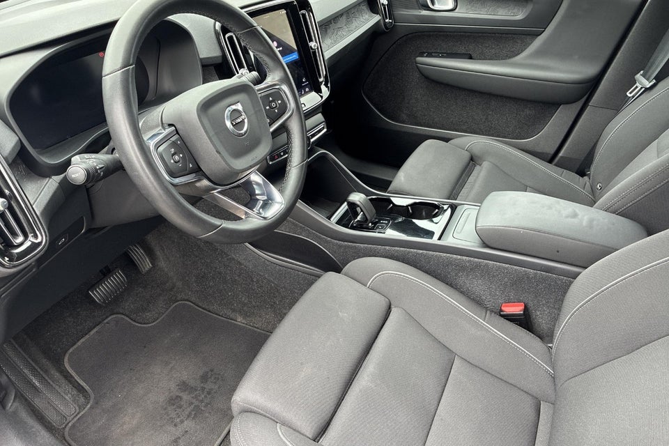 Volvo XC40 ReCharge Extended Range Core 5d