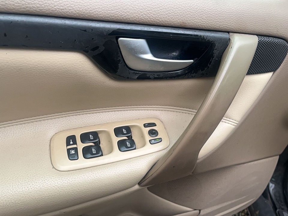 Volvo S60 2,4 140 4d