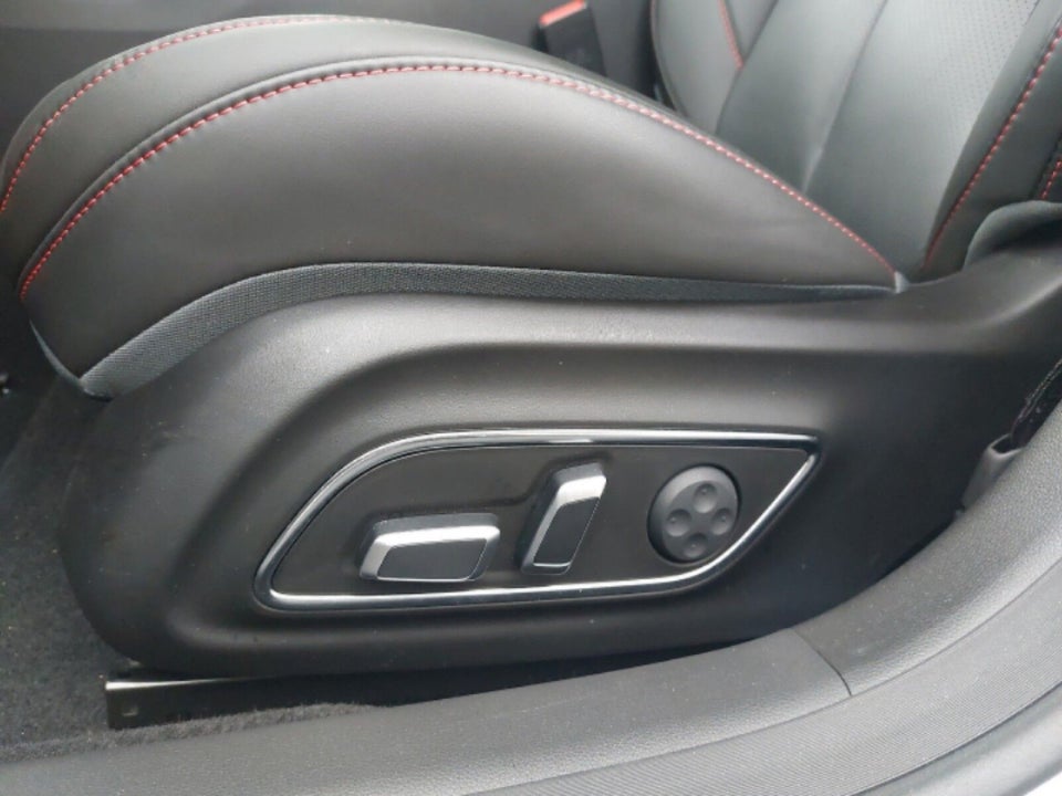 Xpeng P7 Long Range 4d