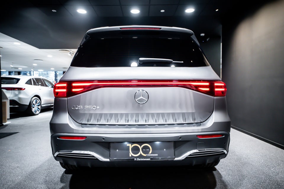 Mercedes EQB250+ AMG Advance Plus 5d