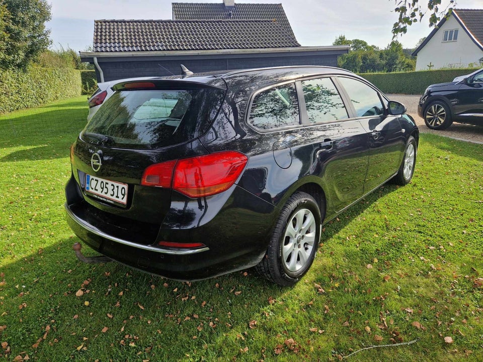 Opel Astra 1,6 CDTi 136 Sport Sports Tourer 5d