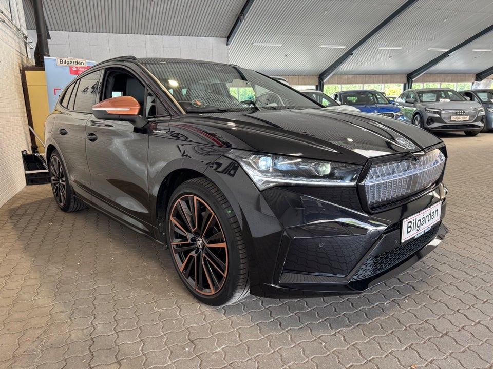 Skoda Enyaq 60 iV Founders Edition 5d