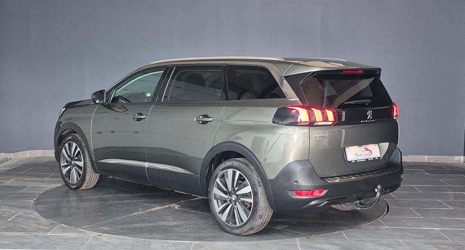 Peugeot 5008 1,2 e-THP 130 Allure 7prs 5d