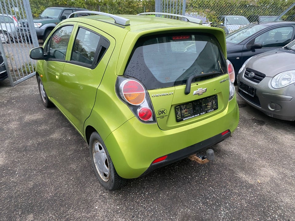Chevrolet Spark 1,0 LS 5d