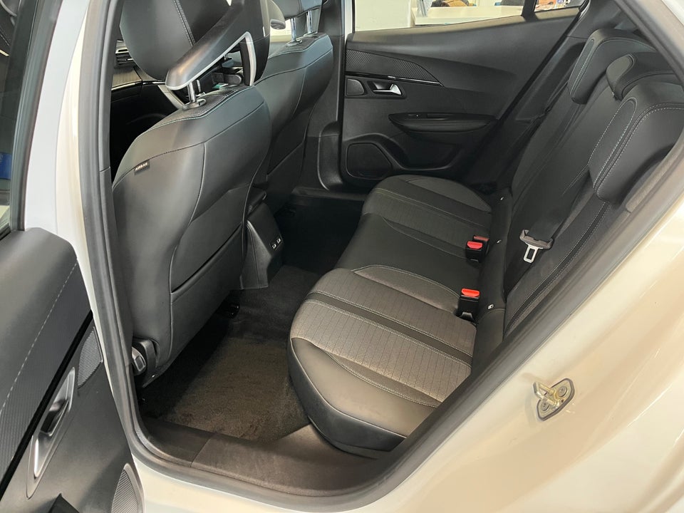 Peugeot 2008 1,2 PureTech 130 Allure Grand 5d