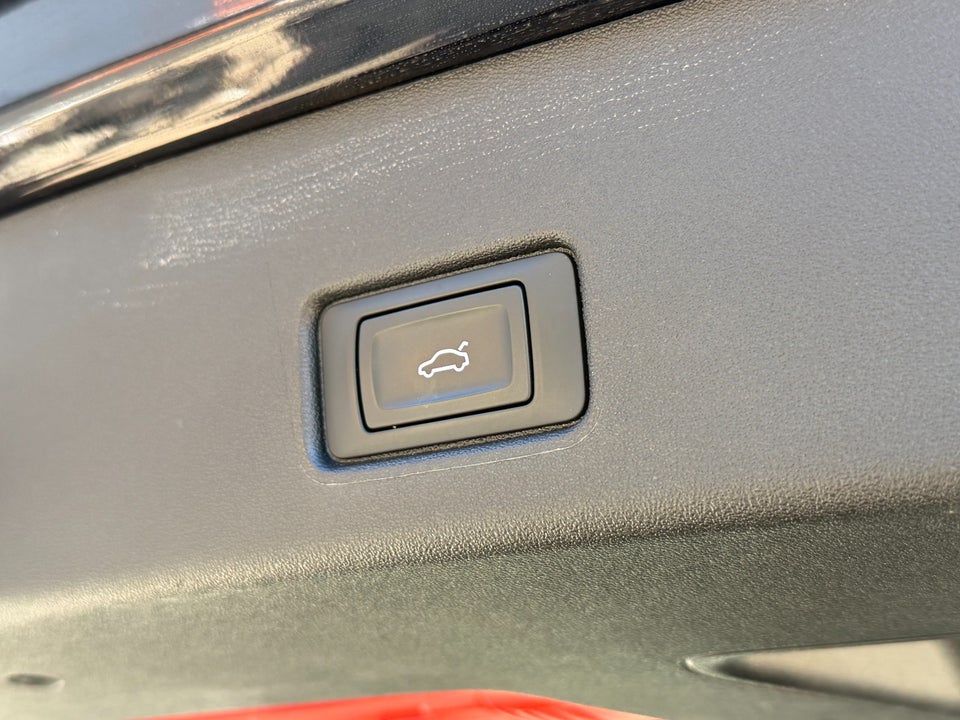 Audi Q4 e-tron 40 Advanced 5d