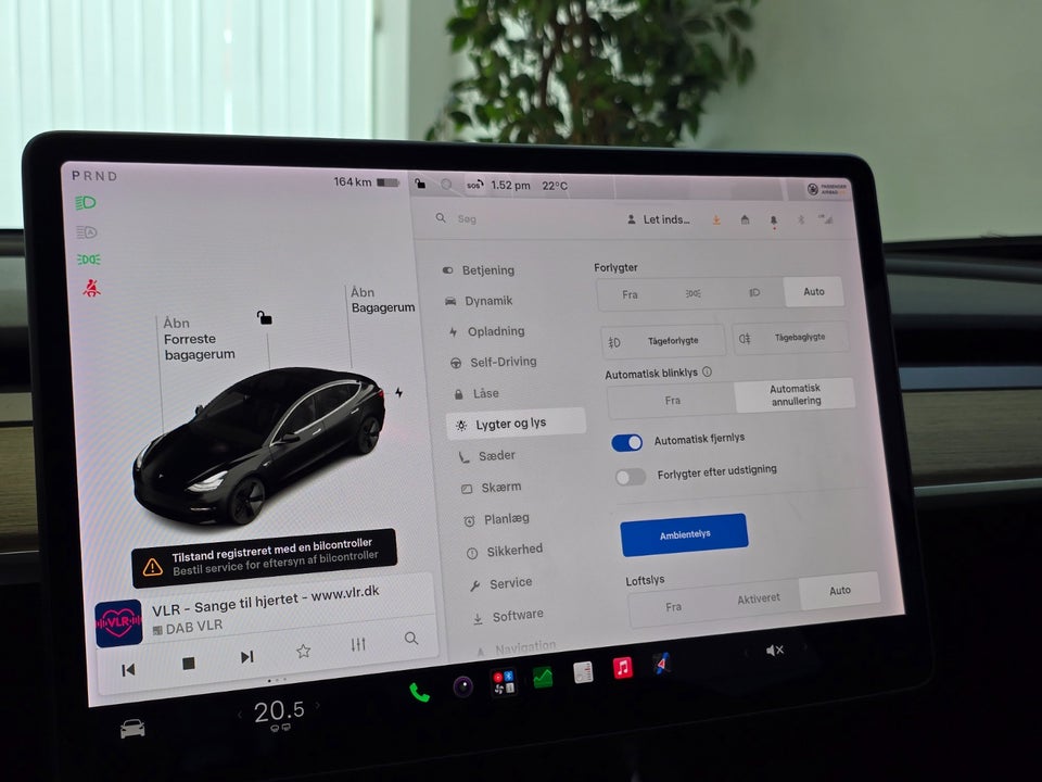 Tesla Model 3 Long Range AWD 4d