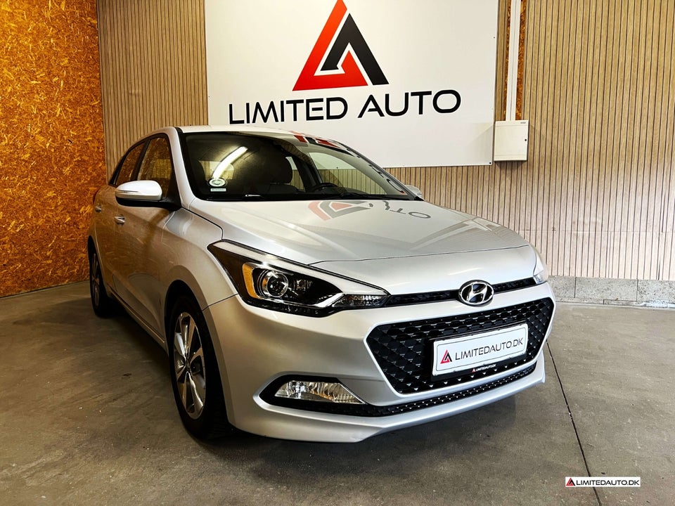 Hyundai i20 1,25 Premium 5d