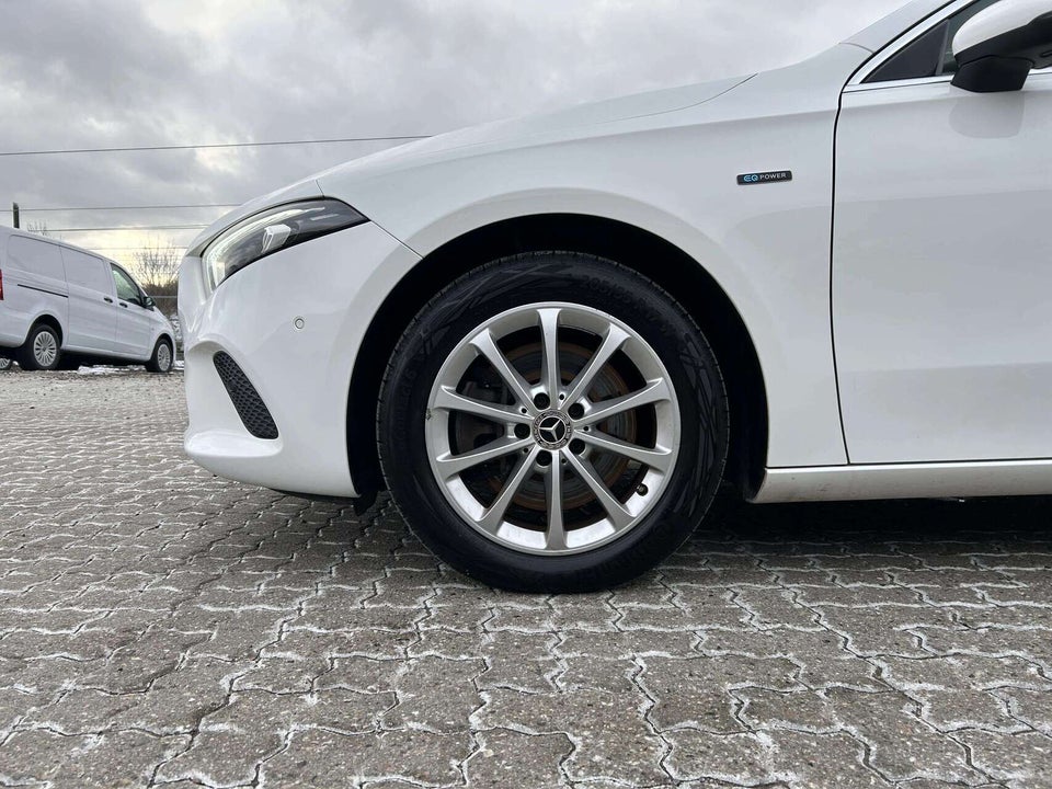 Mercedes A250 e 1,3 Advantage aut. 5d