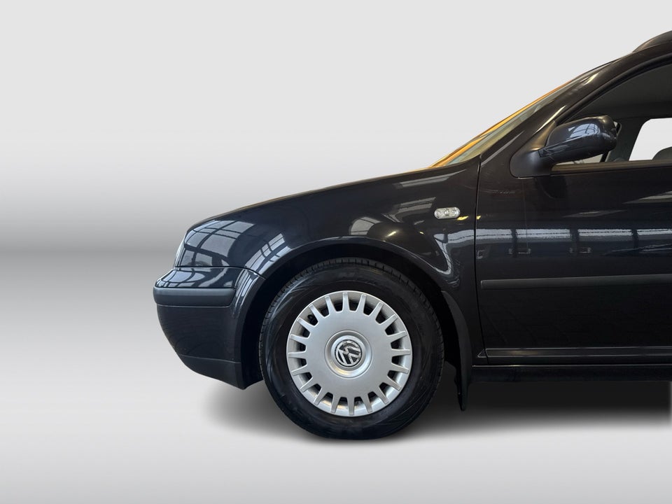 VW Golf IV 1,6 Comfortline Variant aut. 5d