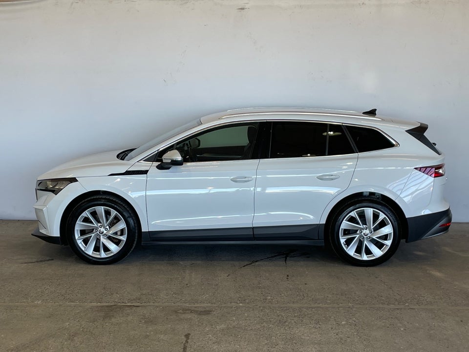 Skoda Enyaq 80 iV Plus Loft 5d