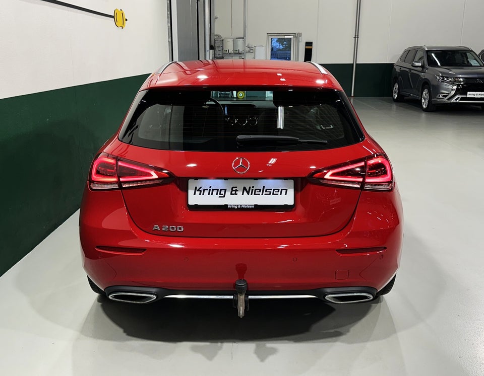 Mercedes A200 1,3 Progressive Line aut. 5d