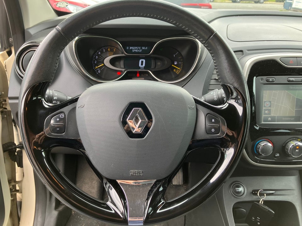 Renault Captur 0,9 TCe 90 Expression 5d