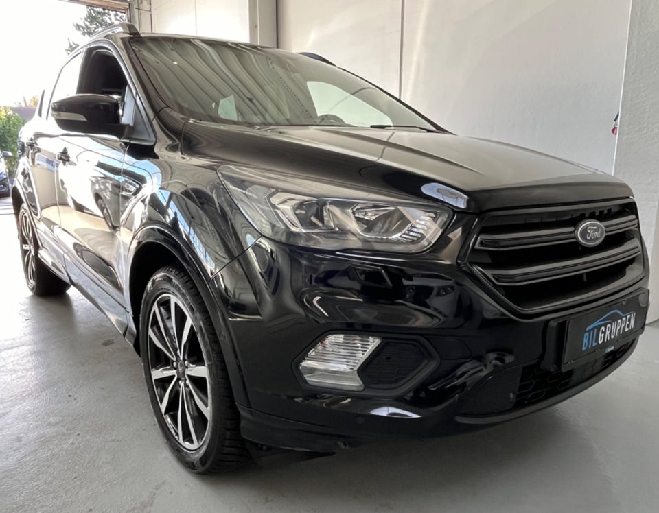 Ford Kuga 1,5 TDCi 120 ST-Line aut. Van 5d