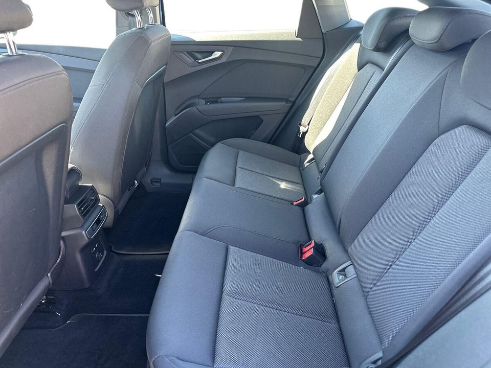 Audi Q4 e-tron 40 Sportback 5d