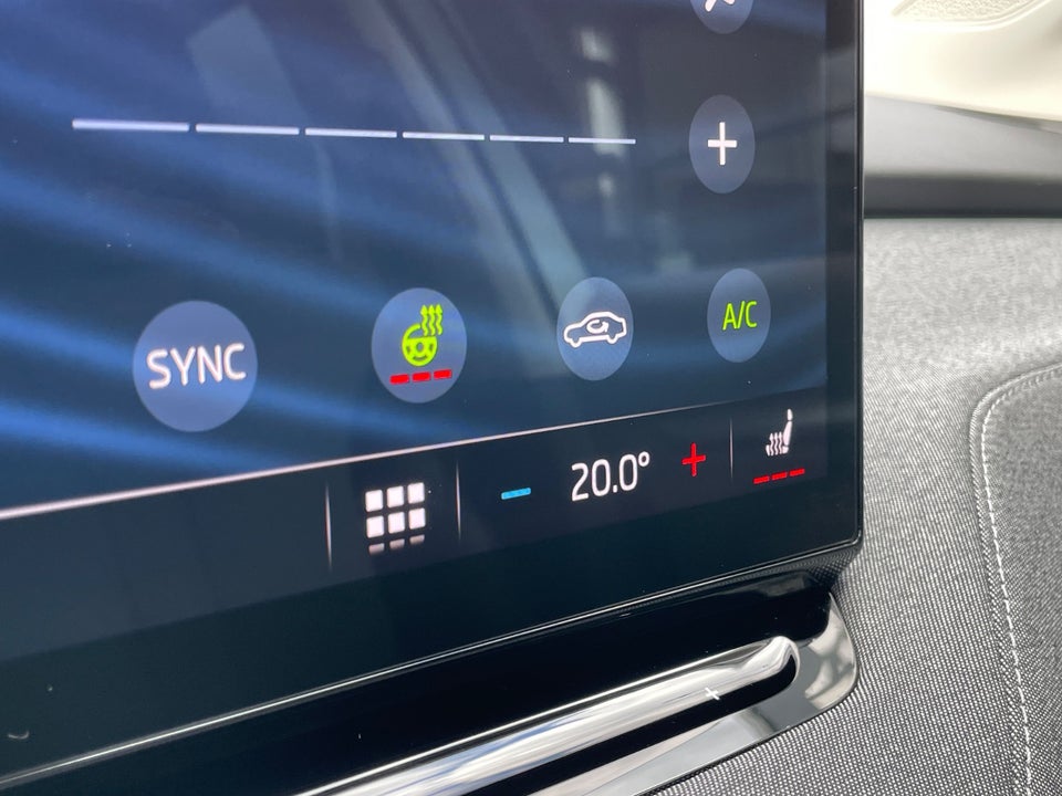 Skoda Enyaq 80 iV Loft 5d