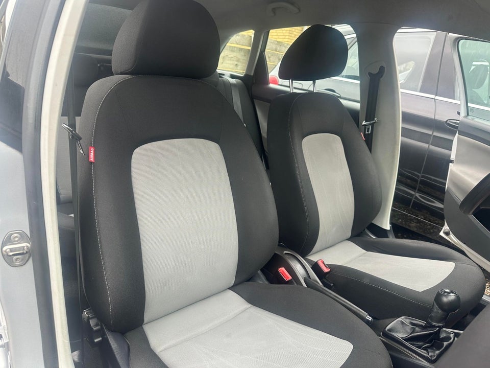 Seat Ibiza 1,2 TDi 75 Style ST 5d