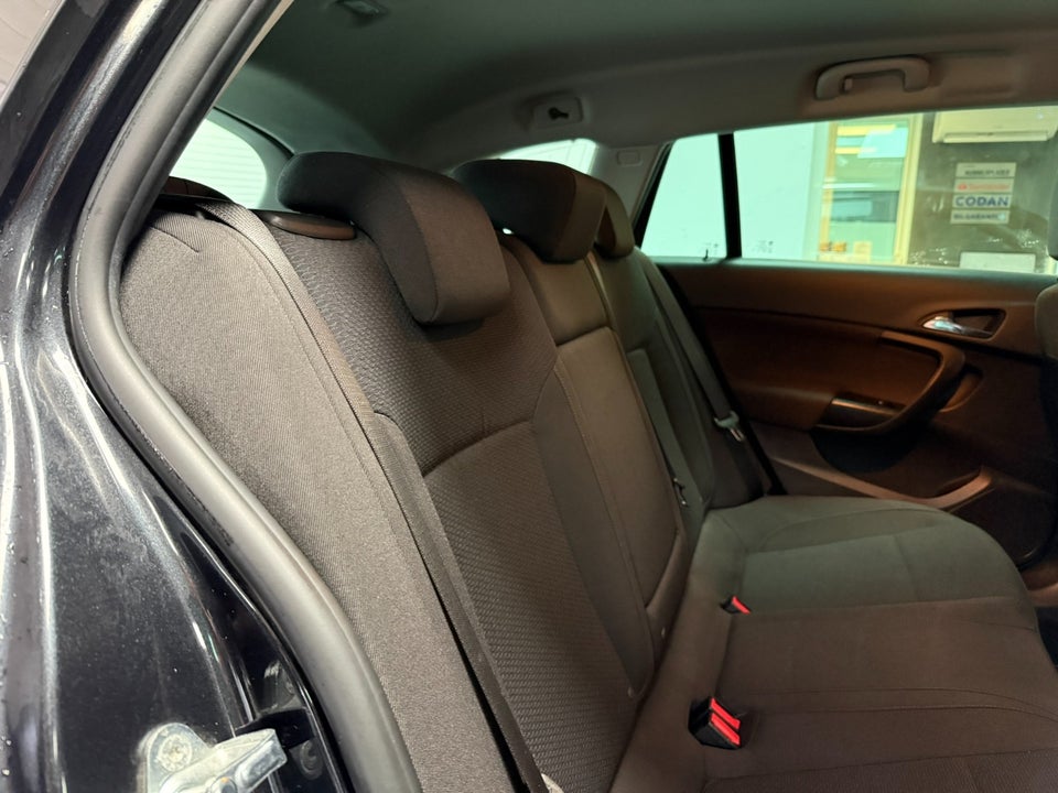 Opel Insignia 2,0 CDTi 140 Cosmo Sports Tourer eco 5d