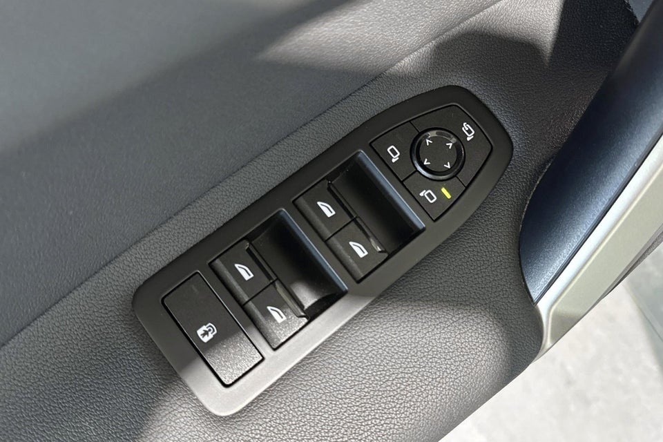 BMW iX xDrive40 5d