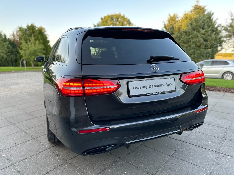 Mercedes E300 de 2,0 AMG Line stc. aut. 5d