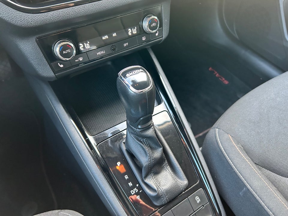 Skoda Scala 1,0 TSi 115 Ambition DSG 5d