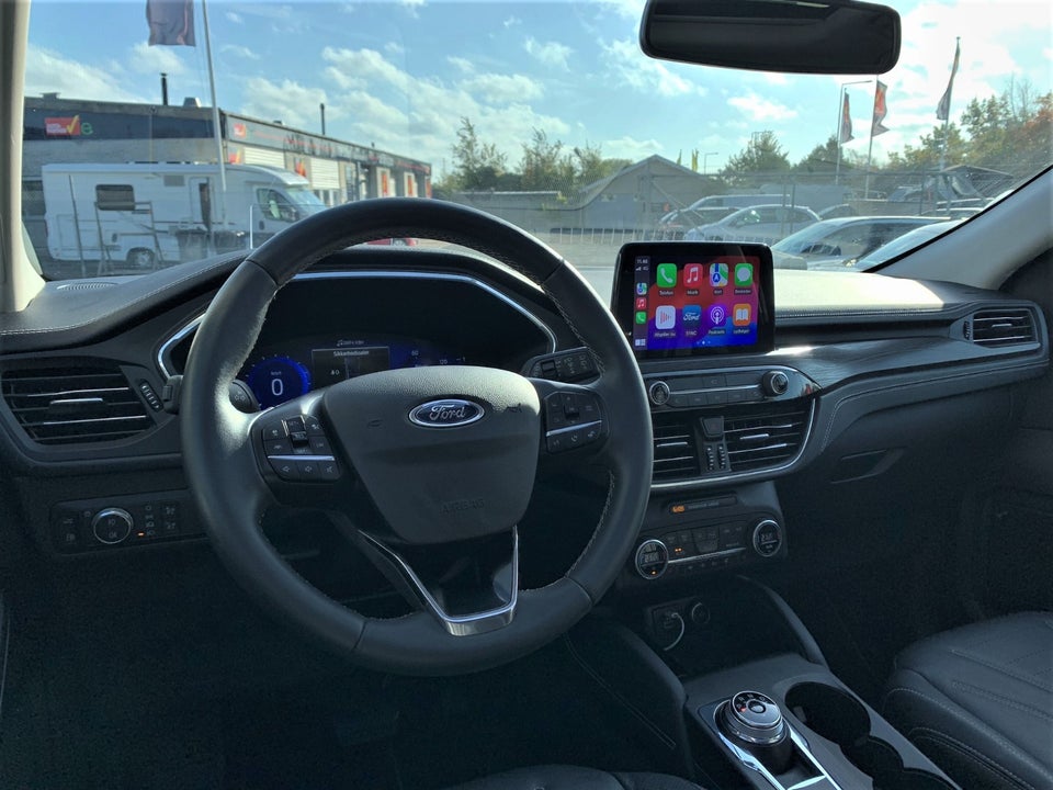 Ford Kuga 2,5 PHEV Vignale CVT 5d