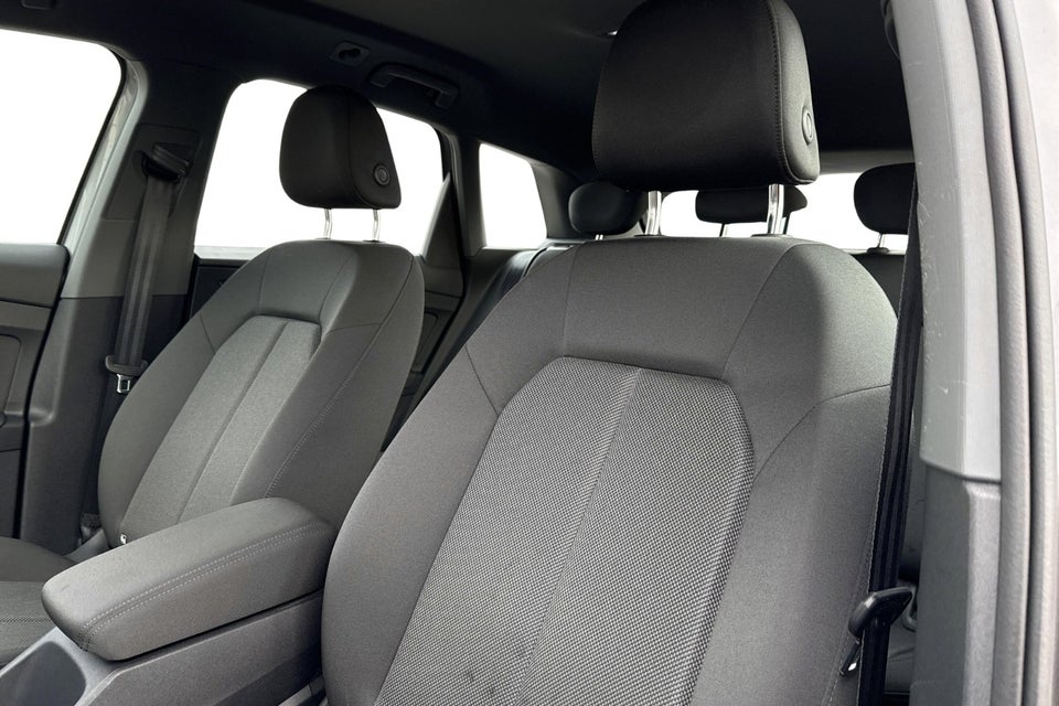 Audi Q4 e-tron 45 Progress 5d